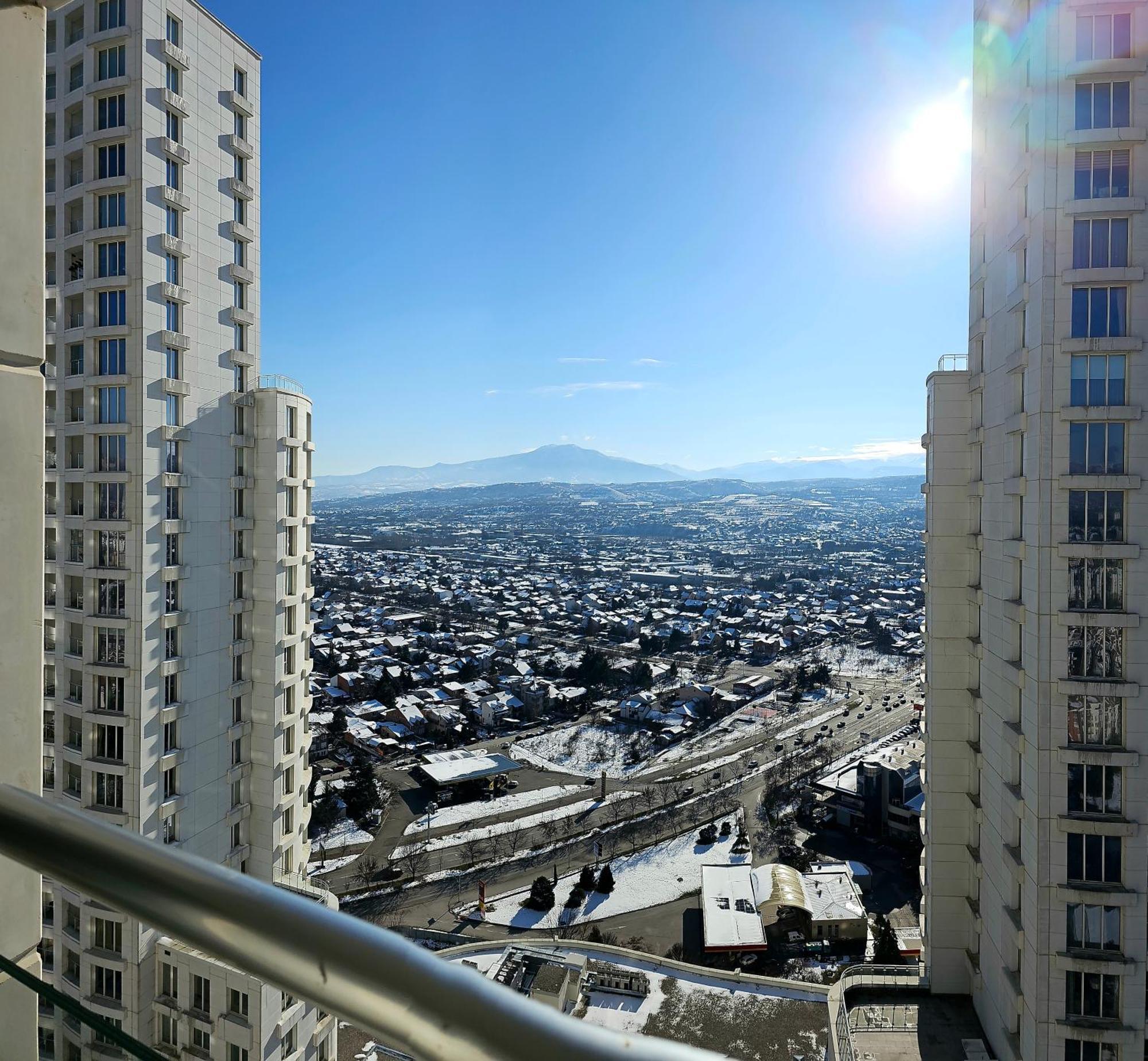 Апартаменты Skopje Sky Oasis Экстерьер фото